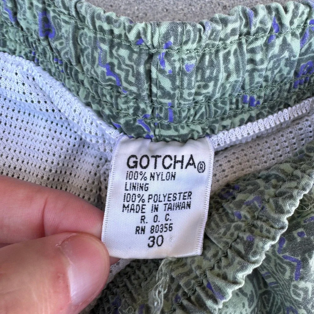 Gotcha Vintage Mens Swim Trunks Green Purple Tribal Print Mesh Lined Size 30